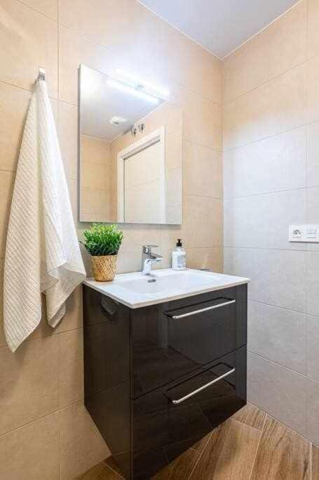 Coimbra Etxea Precioso Piso Recien Estrenado Leilighet Bermeo Eksteriør bilde